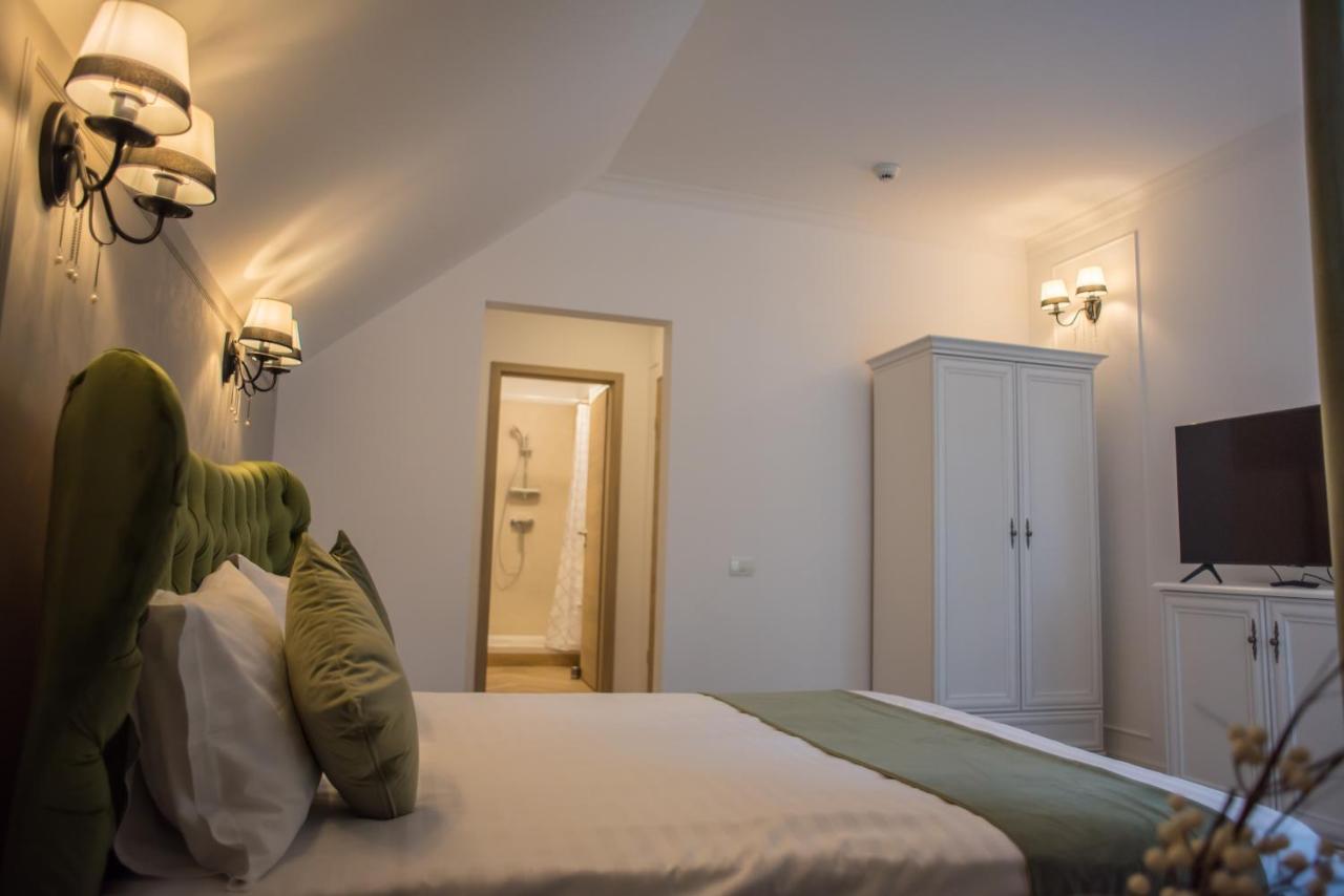Boga Rooms Sinaia Bagian luar foto