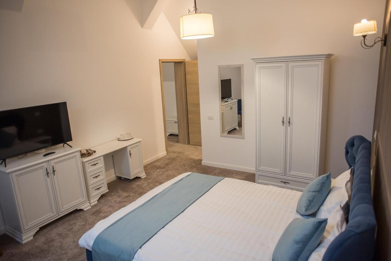 Boga Rooms Sinaia Bagian luar foto