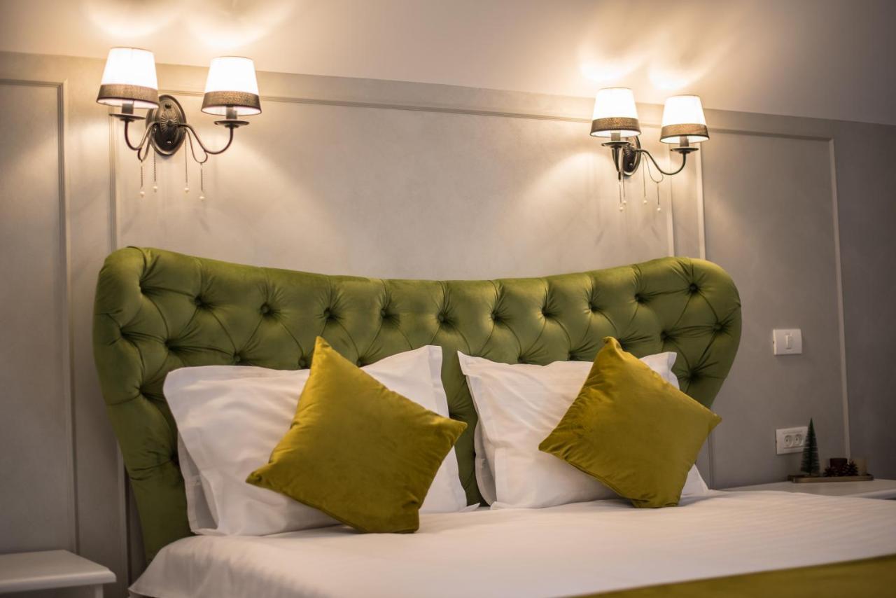Boga Rooms Sinaia Bagian luar foto
