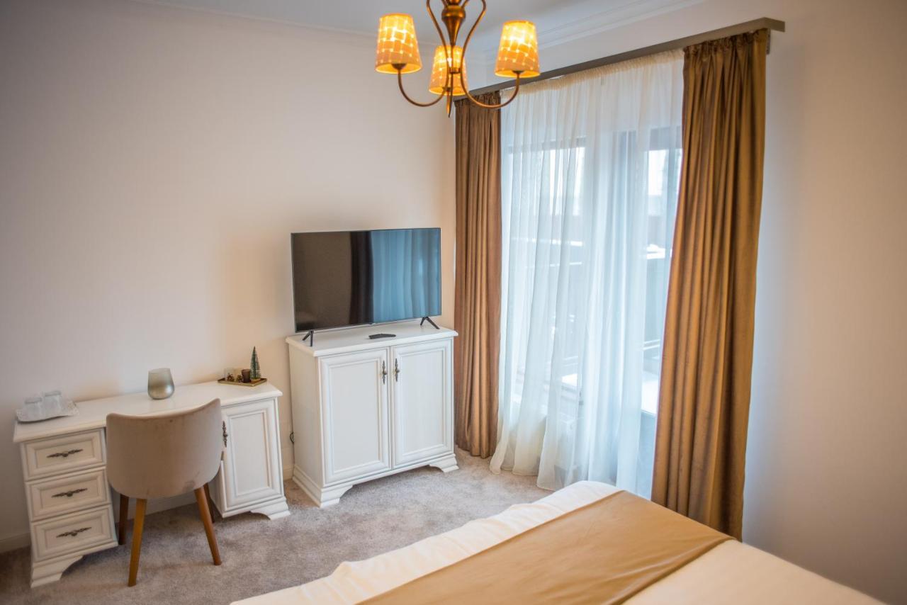 Boga Rooms Sinaia Bagian luar foto
