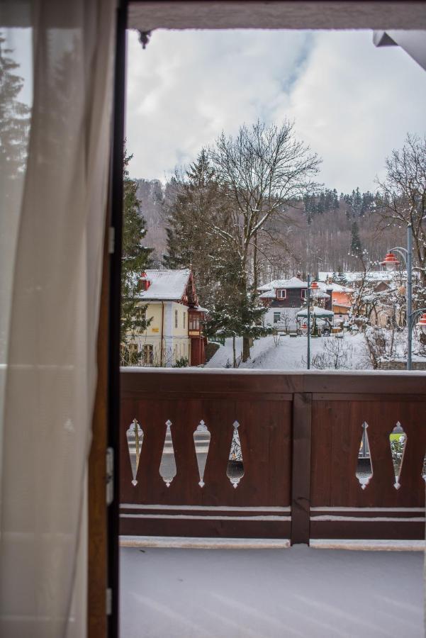 Boga Rooms Sinaia Bagian luar foto