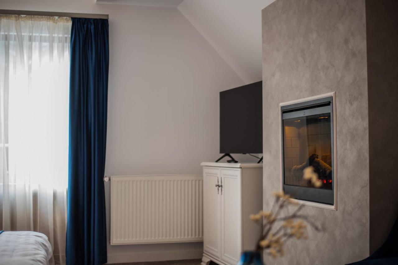Boga Rooms Sinaia Bagian luar foto